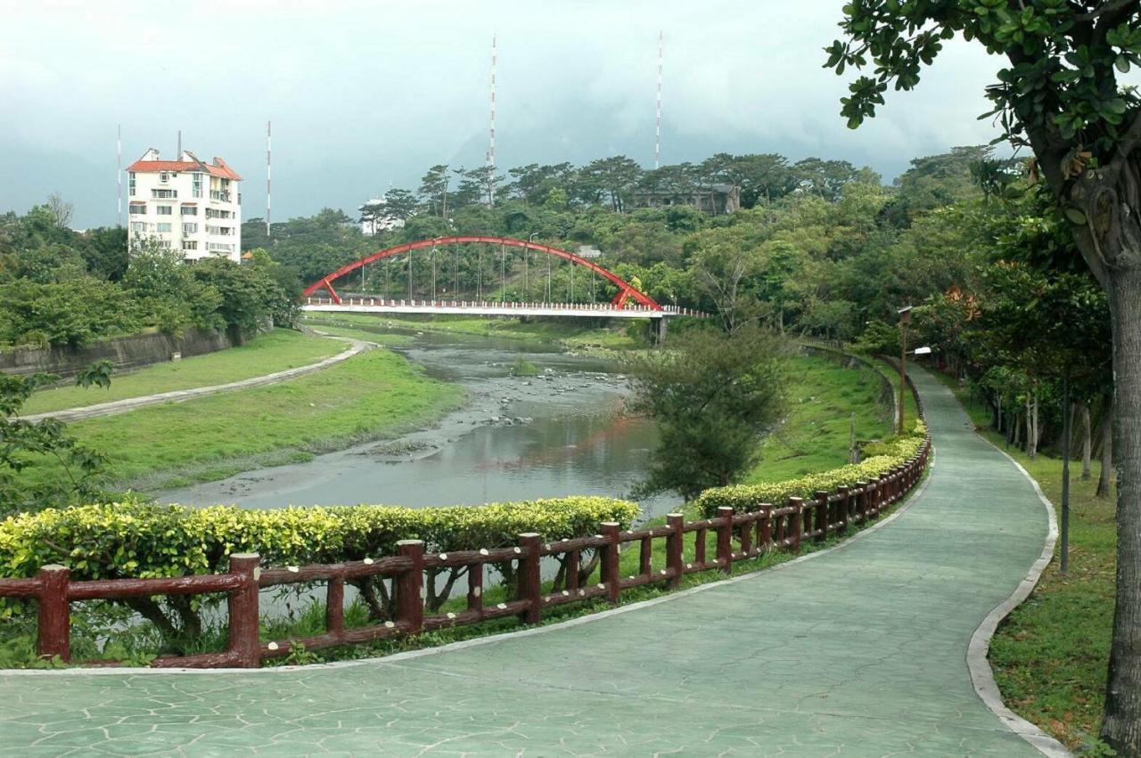 Happiness Is Coming Apartment Hualien City Luaran gambar